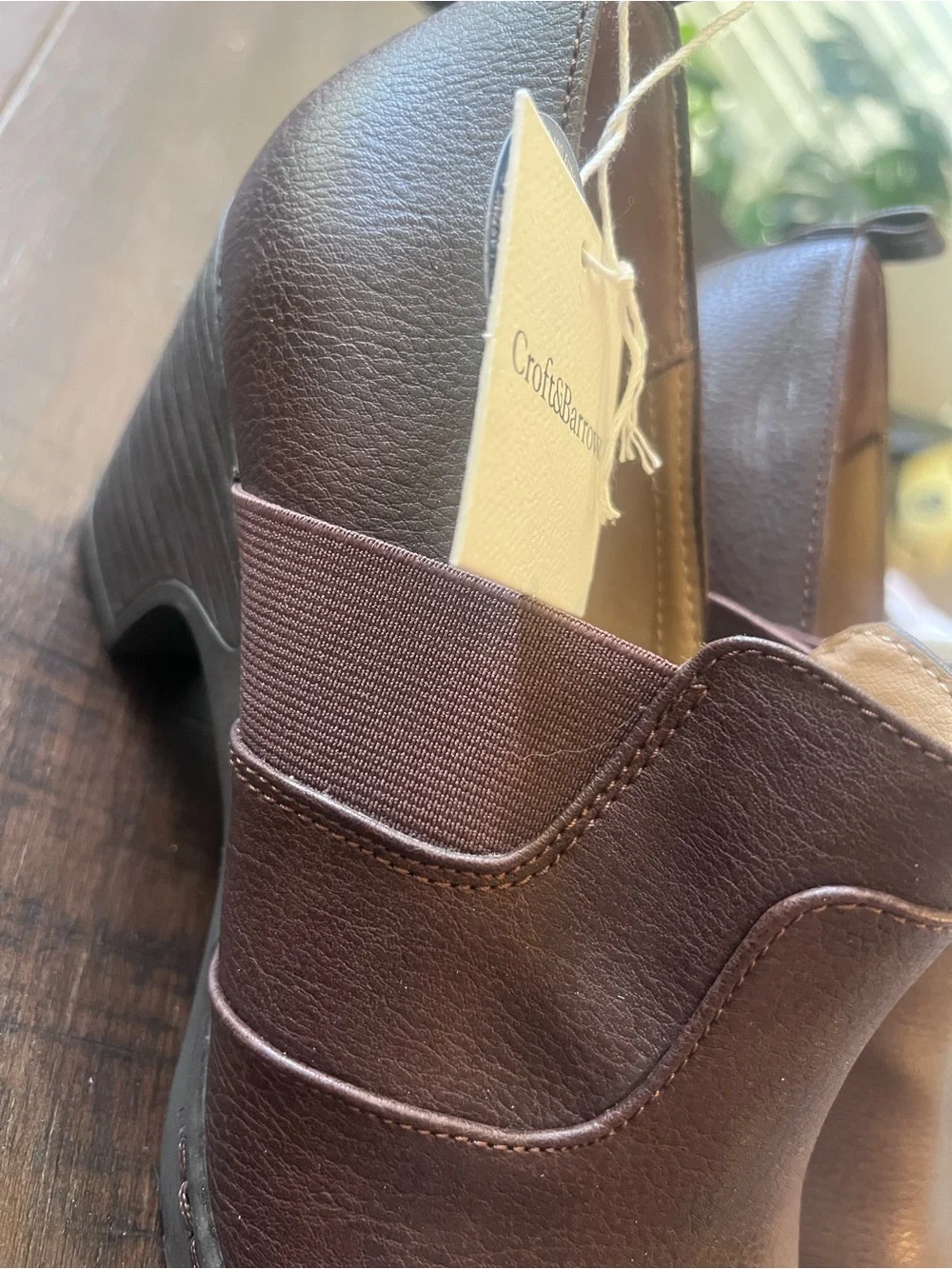 New Women’s Croft & Barrow Ortholite Brown Slip-On Leather Shoes